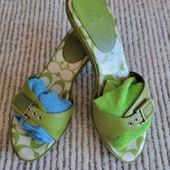 Y2K Vintage Coach Calf Leather Lime Green Kitten Heel Sandals size 8.5 - Picture 5 of 5